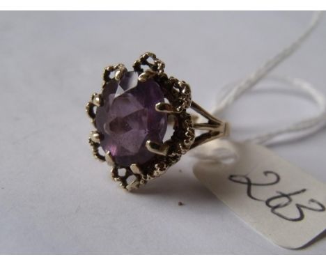 9ct amethyst dress ring approx size I     