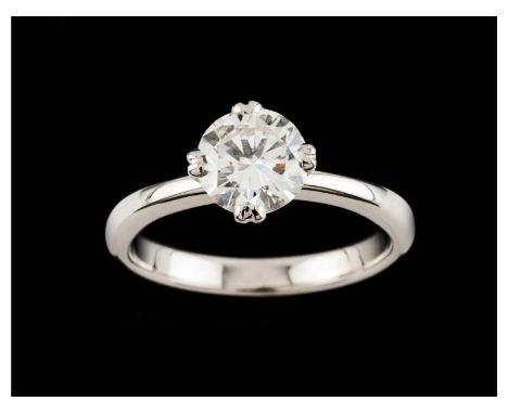 A solitary ringGold Set with one brilliant cut diamond (ca. 1.35ct) possibly colour K/L clarity vvs&nbsp;Ram hallmark 800/100