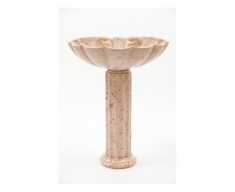 A basin on standLioz stonePortugal, 20th century86x67,5x40 cm