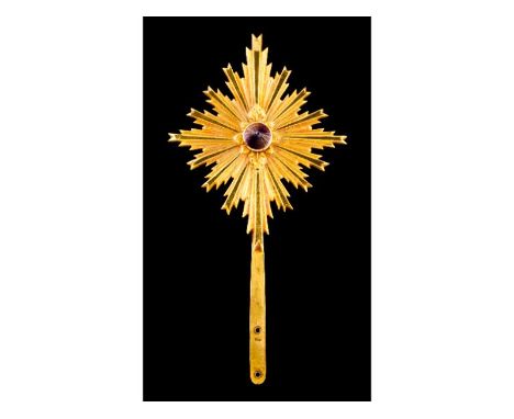 A radiant haloGold, 19th centuryPlain and chiselled light rays with floral elements set with amethystRam hallmark 585/1000 an