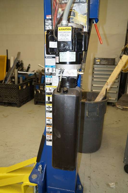 BendPak S203T5077 Automotive Hydraulic Lift Above Ground 2 Post