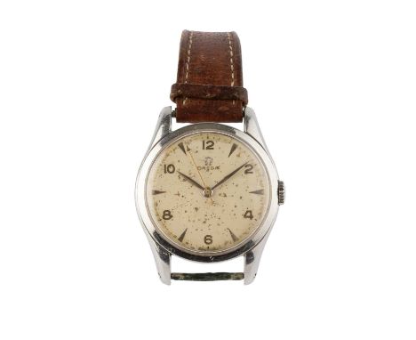 A stainless steel cased wristwatch by Omega, the circular dial with alternate Arabic numerals and arrowhead markers, and cent