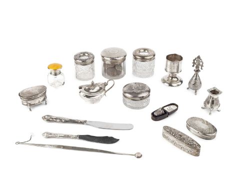 A collection of silver, to include a late Victorian oval embossed box with hinged cover, Birmingham 1895, 9cm long, an oval s