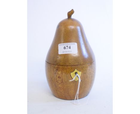 A tea caddy, in the form of a pear, 16.5 cm high 