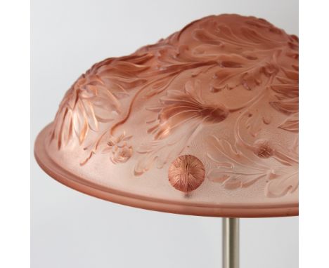 SCANDI-FRANCAIS LUMIERE ET GLASS, Table lamp with French 1940s' pink glass shade on a steel base, height 44cm.Good condition.