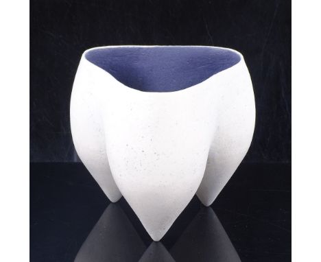 DEANA MOORE, BRITISH, studio pottery vessel in tripod form, white glaze with blue speckle with blue interior, monogram, heigh