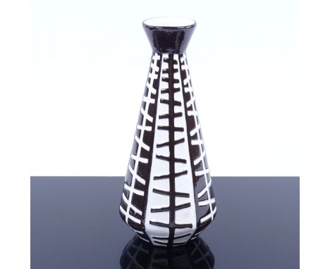 INGRID ATTERBERG FOR UPPSALA EKEBY, SWEDEN, ceramic "Pronto" vase designed 1958, pattern nr 2346, height 20.5cm.Good conditio