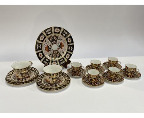 A selection of Royal Crown Derby Imari patterned tableware, to include coffee cans, teacups and saucers