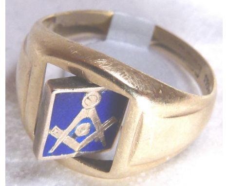 9 ct vintage Masonic flip-head ring, Size Q. 