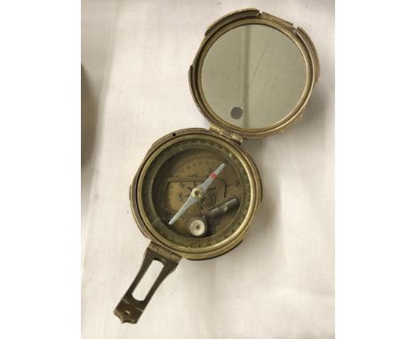 REPRODUCTION U94 COMPASS IN BOX