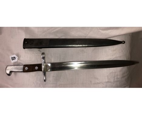 SWISS BAYONET THE HILT STAMPED WITH NUMERALS 675890 BLADE ELSENER SCHWYZ IN SCABBARD 32CM BLADE