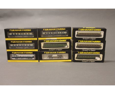 9 Boxed Graham Farish N Gauge models: 57ft Mainline Coach GWR (x2), 57ft Mainline Coach SR, Mk1 BG Full Brake BR blue & grey,