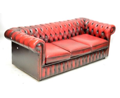 A modern Chesterfield button upholstered three seater sofa, width 188cm.