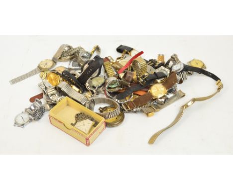 A collection of wristwatches, mostly quartz, including a 9ct gold cased Everite lady's wristwatch with chain bracelet and exa