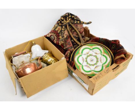 A mixed lot of collectable items comprising a small copper kettle, a three shaded brass light fitting, a trivet, a Continenta