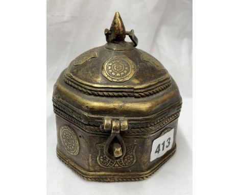 EASTERN BRONZE OCTAGONAL DOMED BOX WITH HINGED COVER AND LOCKING LOOP