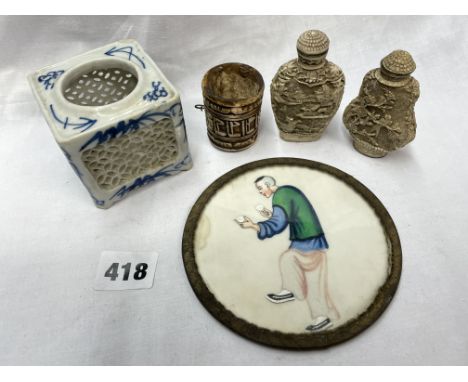 CHINESE OVOID AND WAISTED FORM SNUFF BOTTLES, ONE WITH SEAL MARK TO UNDERSIDE, A CHINESE RICE PAPER ROUNDEL PICTURE AND A SQU