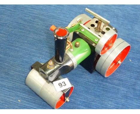 MAMOD EARLY FLAT FRONTED ROAD ROLLER U/B