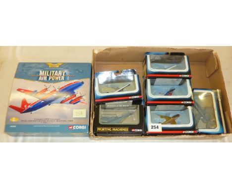 CORGI BOXED AA30507 RAE VISCOUNT, 5 CORGI COLLECTIBLES : SABRE, 707, VC10, VC10 C1K, HAWK, FIGHTING MACHINES B1B