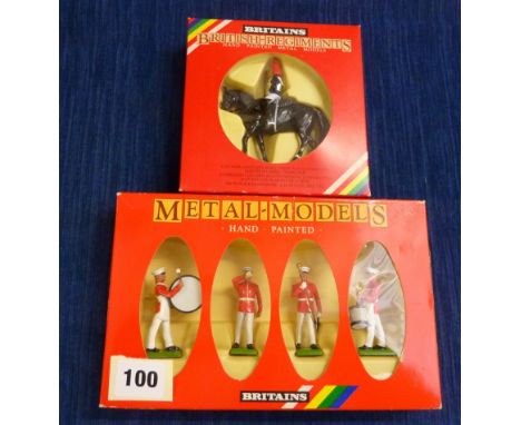 BRITAIN'S 7231 ROYAL HORSE GUARDS MODEL, T/W 7304 US MARINE DRUM &amp; BUGLE SET