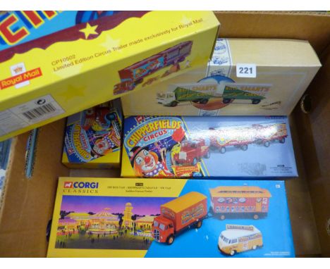 CORGI : CIRCUS MODELS INC. BILLY SMARTS 97891, CP10502 CIRCUS SET ROYAL MAIL, 97092 CHIPPERFIELDS, 31702 ERF SADDLERS, 97915 