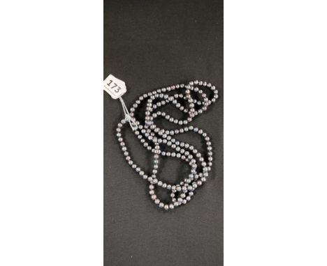 BLACK PEARL NECKLACE