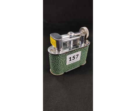 VINTAGE 'THE CLASSIC JUMBO' TABLE LIGHTER