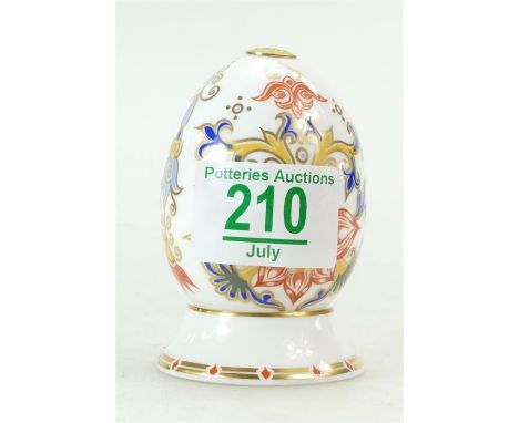 Royal Crown Derby decorative Japan patterned egg on stand