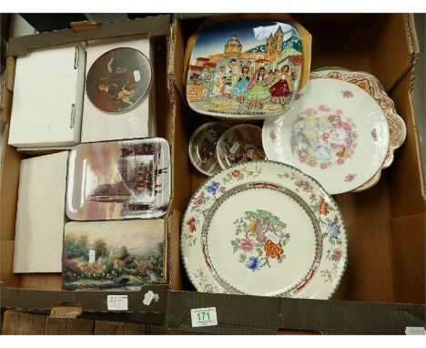 A collection of ceramic items to include Royal Doulton wall plates, Beswick limited edition Christmas plates and Davenport wa