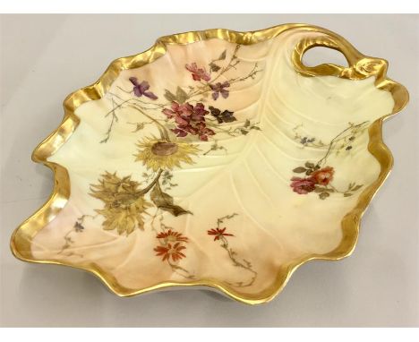 Royal Worcester Blush Ivory Leaf Dish measures approx 9ins by 6ins  in good condition 