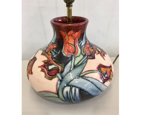 Large Moorcroft Table Lamp measures approx 8.5 ins tall by 9.5 ins wide in good condition 