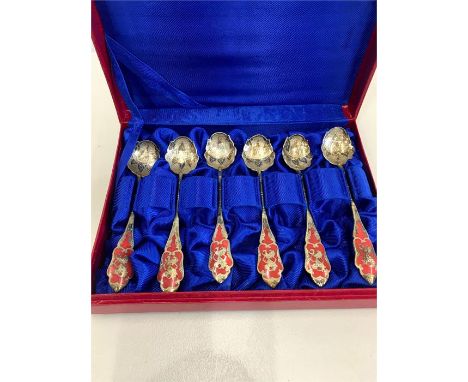 Boxed set of 6 Continental Silver and Enamel Tea Spoons hallmarked 800 