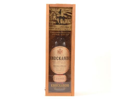 Knockando 1980, single Speyside malt Scotch whisky, bottled 1995, 40% vol, 70cl, in presentation case.