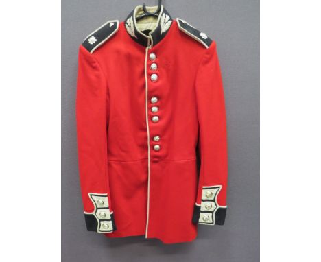 Current Scots Guards Dress Tunic scarlet, single breasted tunic. &nbsp;High black collar with white edging and embroidery thi