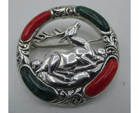 Silver and enamel circular Scottish style deer brooch, stamped Silver, D3.75cm 