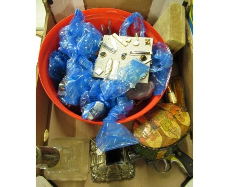 Quantity of costume jewellery including cufflinks, tie pins, cigar holder, glass scent bottle with EPNS collar, etc 