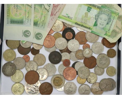 A large quantity of UK and world coins and notes. UK P&amp;P Group 1 (£16+VAT for the first lot and £2+VAT for subsequent lot