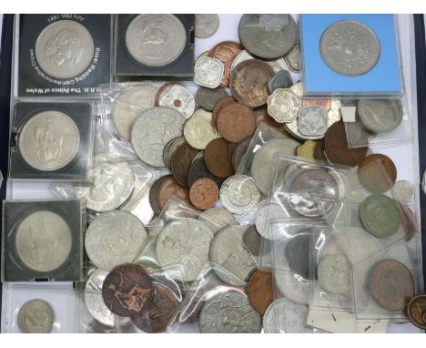 A large quantity of UK and world coins and commemoratives. UK P&amp;P Group 1 (£16+VAT for the first lot and £2+VAT for subse