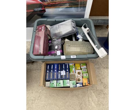 AN ASSORTMENT OF VARIOUS LIGHT FITTINGS AND LIGHT BULBS ETC 