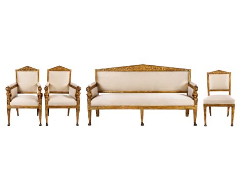 Empire-SalongarniturSofa: 106 x 198 x 68 cm. Fauteuils: 104 x 68 x 60 cm. Stuhl: 93 x 48 x 50 cm. Die Fauteuils mit nummerier
