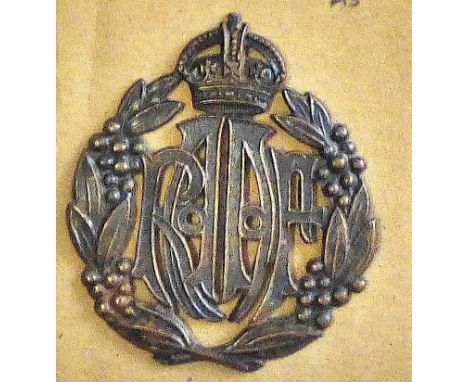 Australian - Royal Australian Air Force Cap Badge -Bronze KC