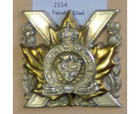 Canada - The Perth Regiment Cap badge - w/m KC