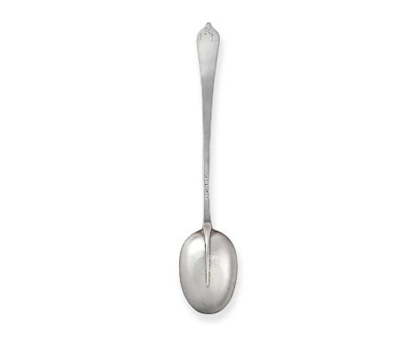 Dog Nose pattern, the back of the oval bowl with rat-tail, the terminal engraved with initials 'K' over 'IL'42cm long, 9oz 19