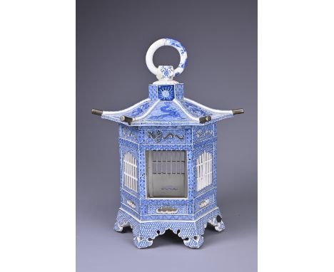 A JAPANESE MEIJI (1867-1912) PORCELAIN PAVILION-SHAPED HANGING LANTERN. Enamelled black four character seal mark, of hexagona