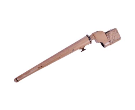 A WWII Second World War British spike / pig sticker bayonet for the No. 4 Lee Enfield rifle. Typical form with circular blade
