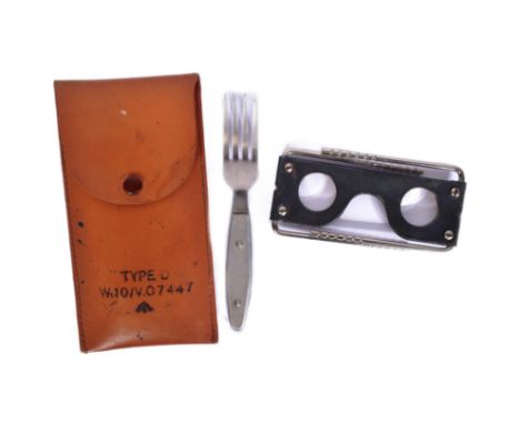 A WWII Second World War British Reconnaissance staff Type D Stereoscope used to view ariel photographs for interpretation pur