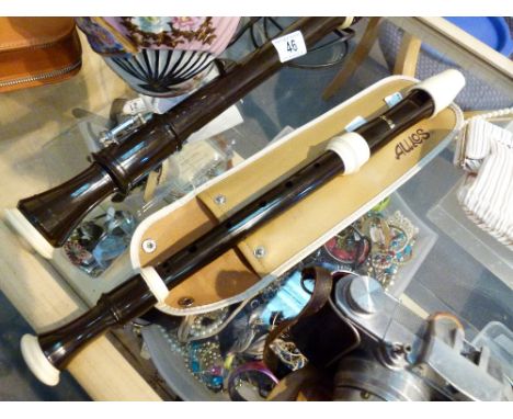 Aulos soprano recorder model 209N in E key