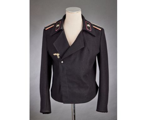 Heer - Panzertruppe : Schwarze Panzerjacke und Hose für einen Unteroffizier. Schwarzer Wollstoff. Mit originalem grauen Futte