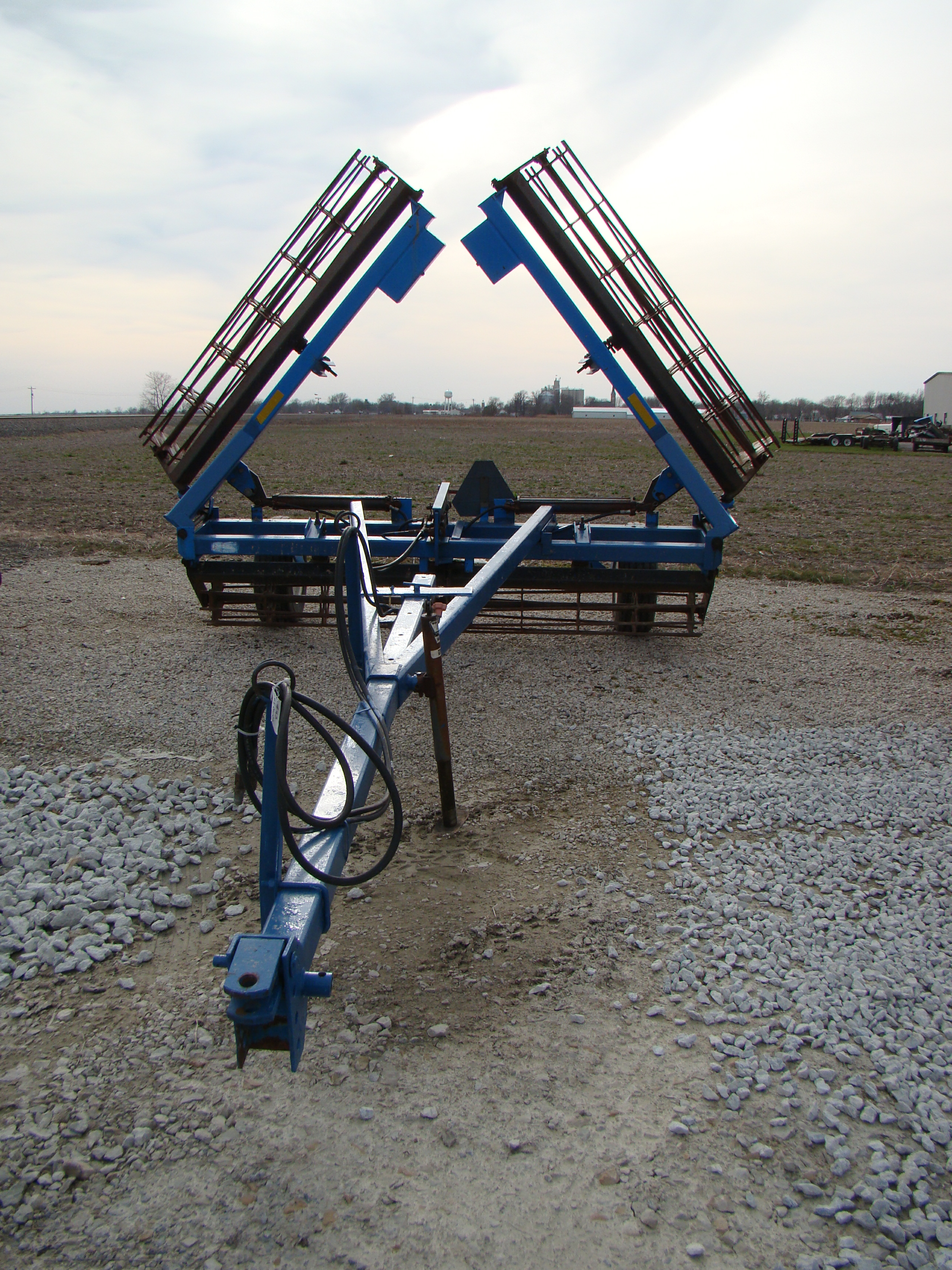 25ft DMI rolling basket crumbler