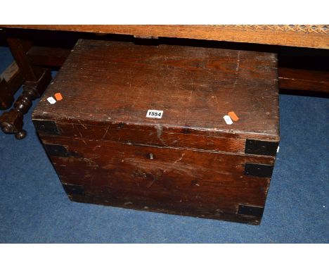 A STAINED PINE TOOL CHEST with contents including bakelite light fittings